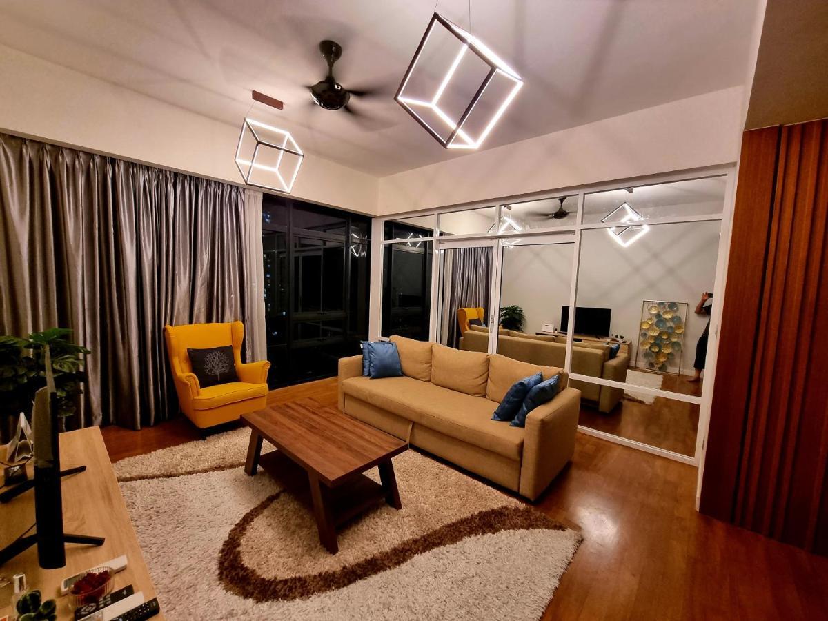 Anggun Luxury Pangsapuri